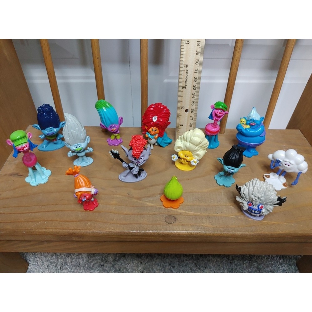Lot of 13 Trolls Trollzart Cake Topper Figurine Dreamworks Toy Kid Action Figure